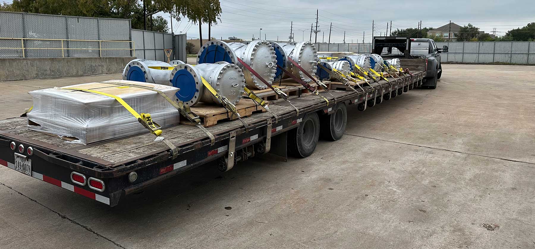Steel Trucking Logistics heavy equipment transprotation